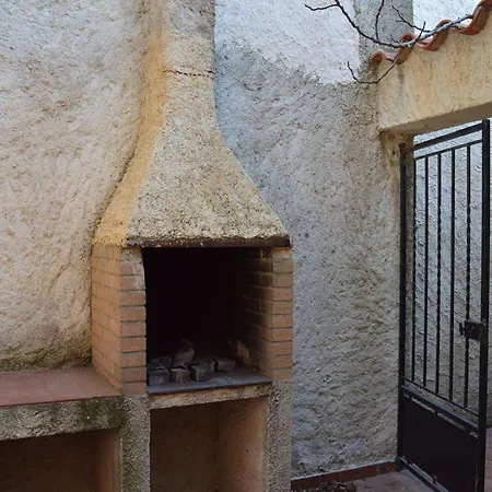 Holiday home Maison Familiale 4 Pieces, 6 Couchages, Pres De La A Saint Pierre La - Fr-1-229d-76 *